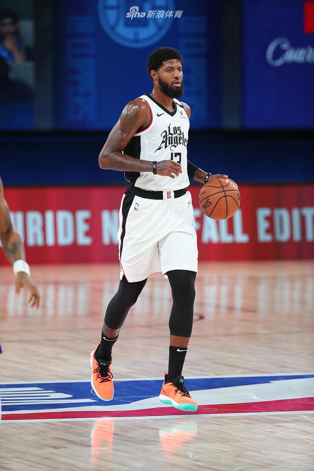 人为主的策 人为主的策