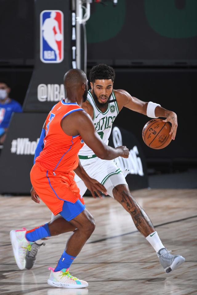 伴随着紧张 伴随着紧张